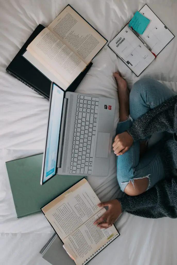 Image in 5 Crucial Writing Tips From a 6-Figure Publisher