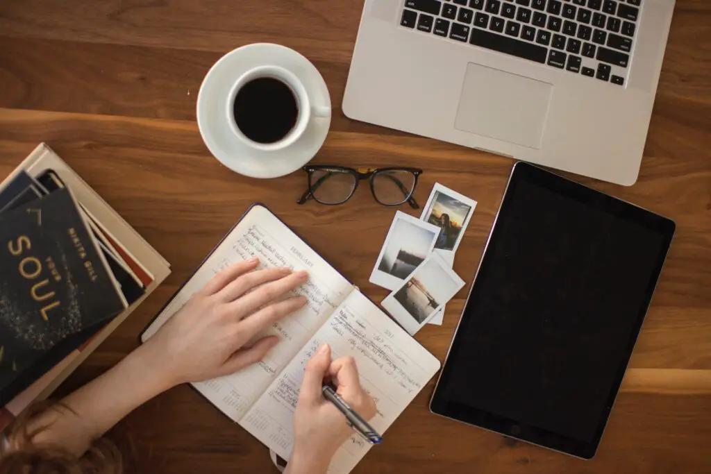 Image in 10 Ways to Earn More Website Revenue in Q4 [2022&nbsp;Edition]